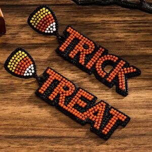 NWT! Halloween Holiday Trick or Treat Pierced Dangle with Post Earrings!